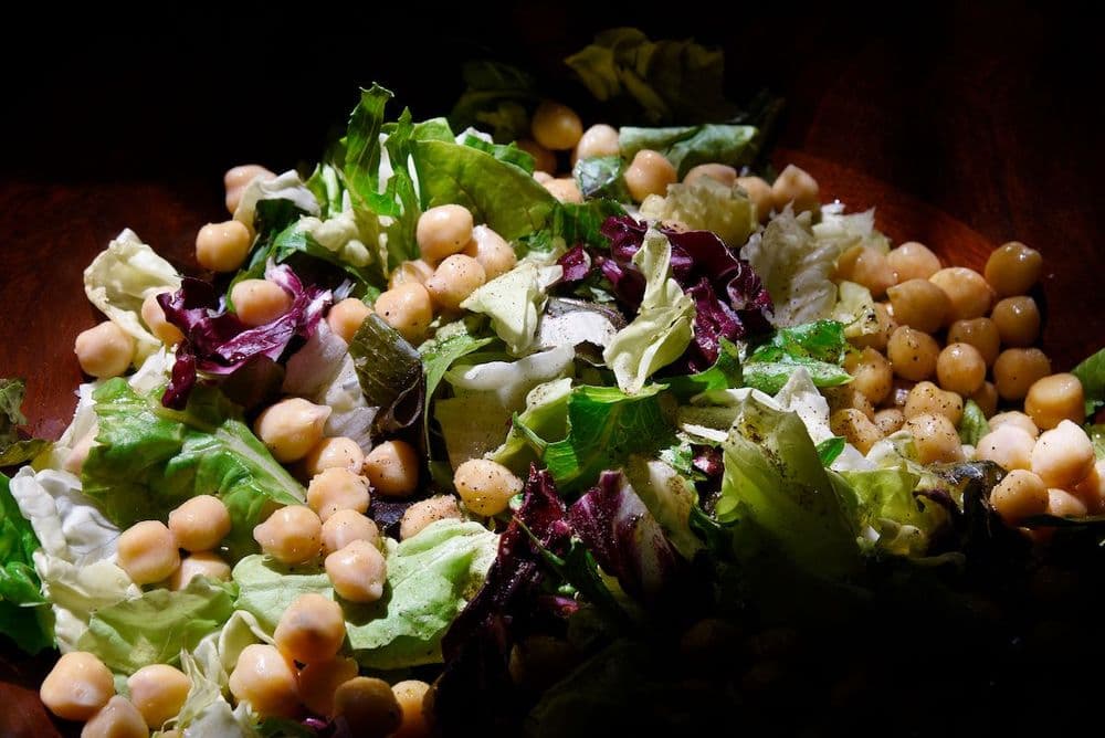 Fragrant and Refreshing Lemon Mint Salad with Garbanzo Beans