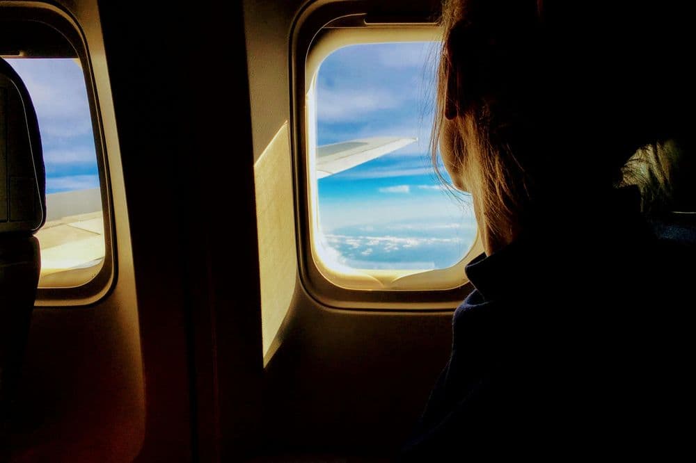 The Jet Lag-Gut Connection: A Healthy-Minded Guide to Holiday Travel